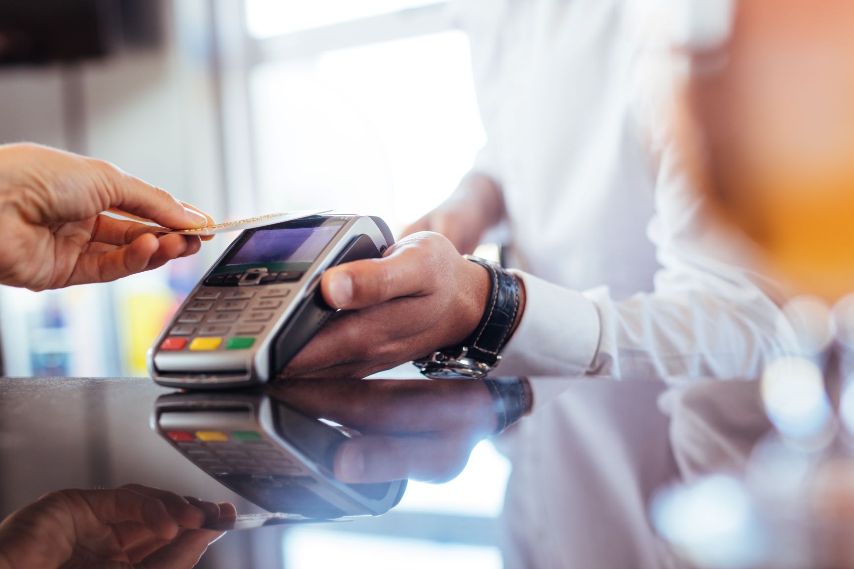Payements électroniques : soyez attentifs aux coûts de transaction !